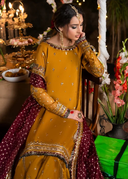 Mandi Classic Dress