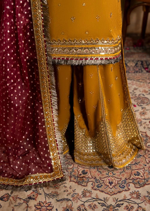 Mandi Classic Dress
